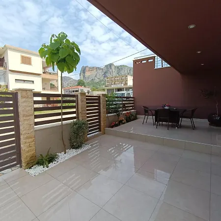 Apartment Rocks View Dream House